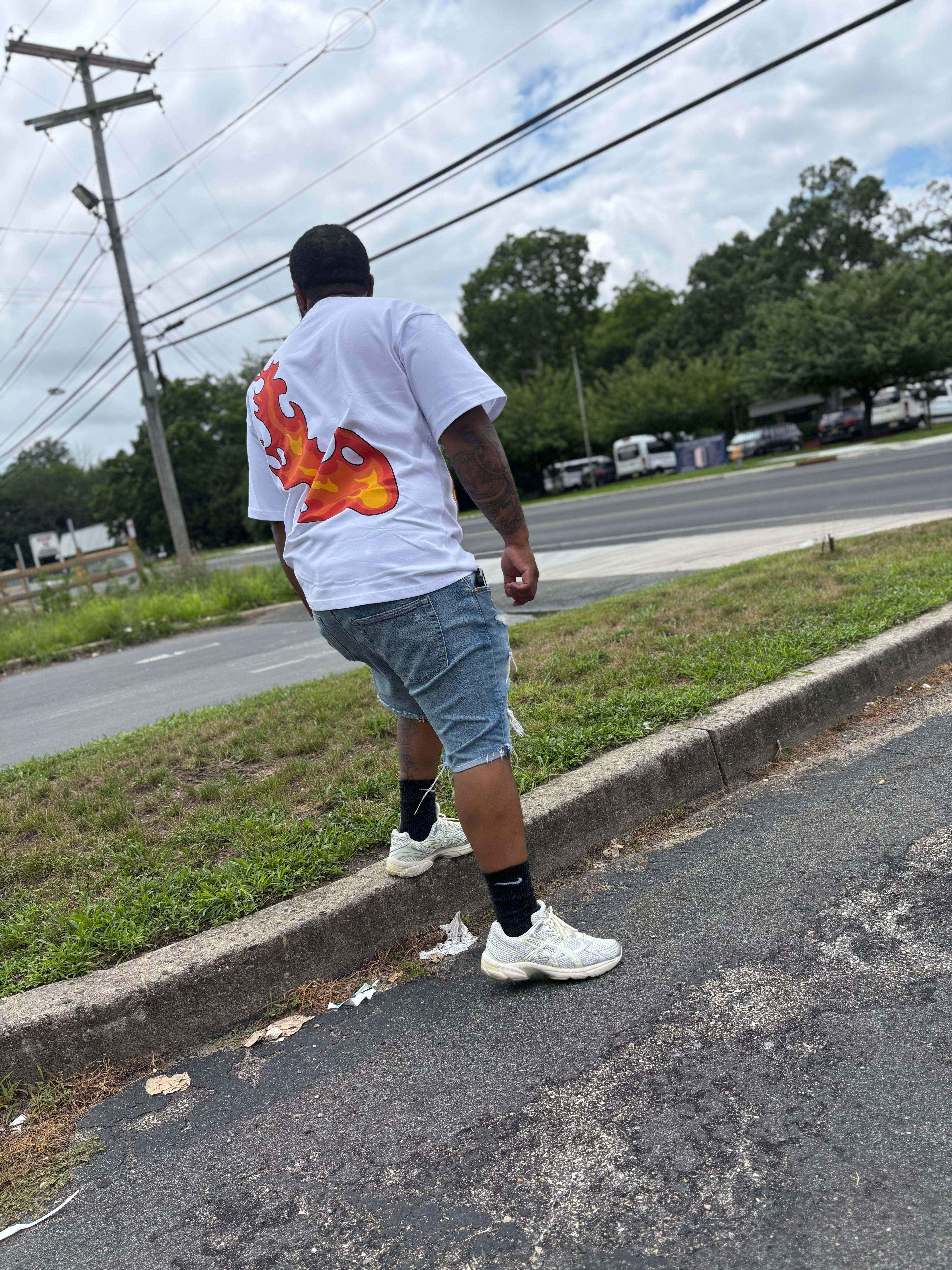 L.A.P LOGO T-SHIRT